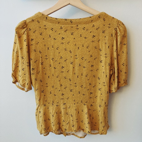 Urban Outfitters Mustard Yellow Cropped Blouse - Picture 2 of 2